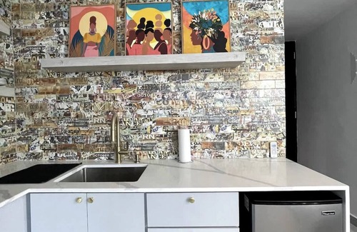 Parque Apartment | Studio Steps From The Beach @Condado