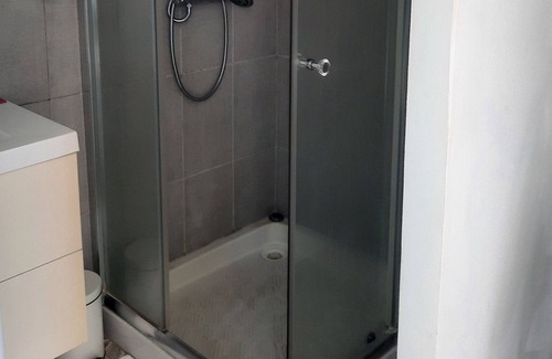 Saint-Claude Apartment | Studio Tout Confort Avec Piscine