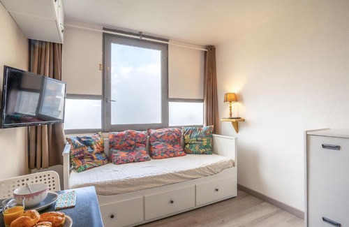 Le Corbier Apartment | Studio Vostok Zodiaque-82 by Interhome