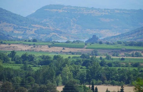 Merifons Apartment | Studio with beautiful view of the Salagou valley
