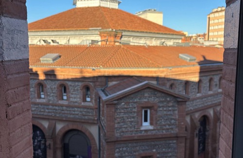 Saint - Aubin - Dupuy Apartment | Studio with character - Place DUPUY