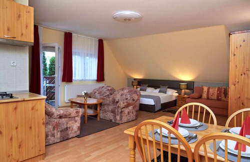 Buk Apartment | Studio with internet and air conditioning