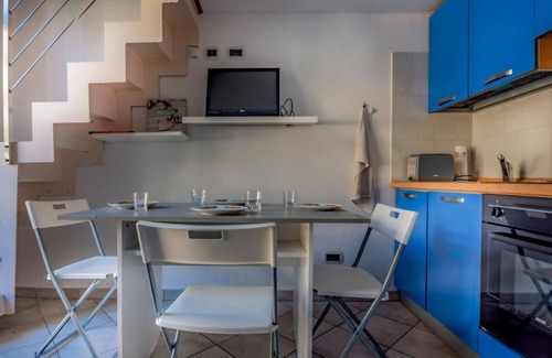Alpes-Maritimes Apartment | Studio with mezzanine, near beach and center