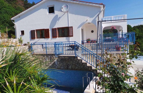 Plomin Apartment | Studio with pool and air conditioning