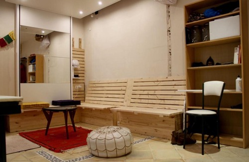 5th Arrondissement Apartment | Studio with YARD near JARDIN DES PLANTES