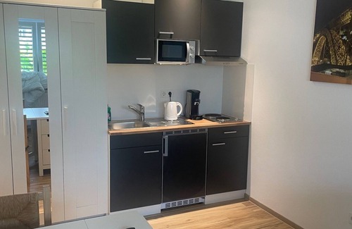 Homburg Apartment | Studiowohnung in Ruhiger Lage, Zentrumsnah und in Uninähe