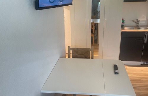 Homburg Apartment | Studiowohnung in Ruhiger Lage, Zentrumsnah und in Uninähe