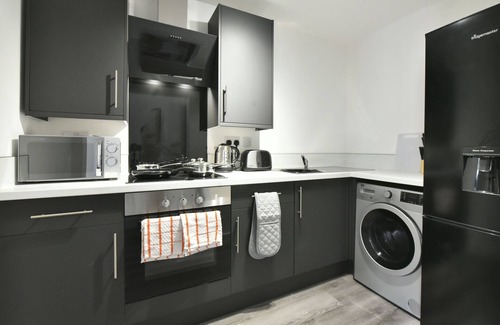 Pontefract Apartment | Stunner 1 Bedroom Apartment