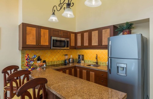 Los Cabos Hotel | Stunning 1BR Condo in Hacienda Encantada with Hot Tub and Gym