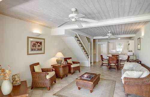 Little Battaleys Villa | Stunning 2 bedroom villa in paradise - 2 mins from beach