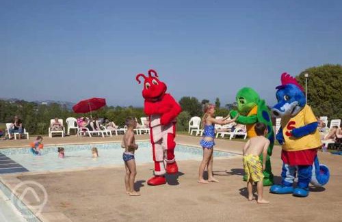 Paignton Resort | Stunning 2 bedroom static caravan near the beach, at Hoburne Devon Bay