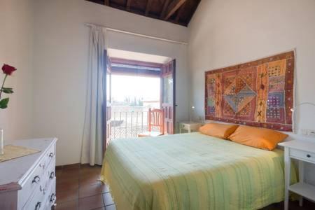 Albaicin Apartment | Stunning Alhambra view balconies, in the Albayzin