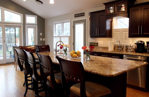 Annapolis House | Stunning Annapolis Home! Across from the library, walk to Naval Graduation