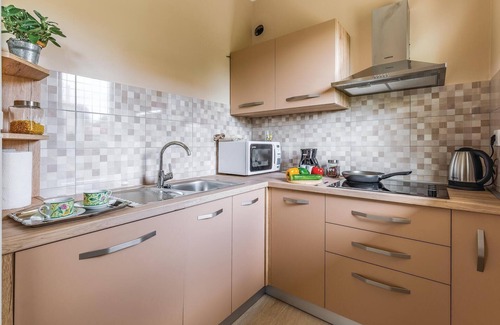 Liznjan Apartment | Stunning apartment in Liznjan with WiFi