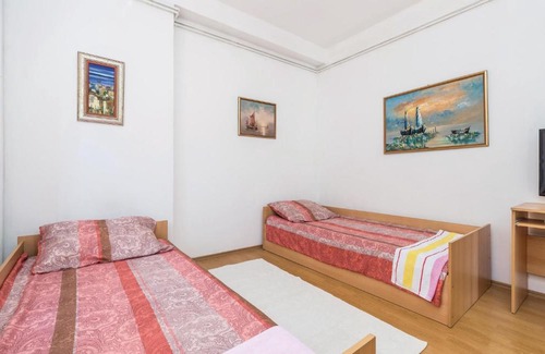 Sarsoni Apartment | Stunning Apartment In Rijeka With Wifi