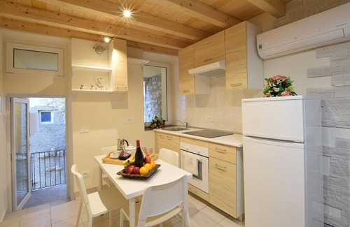 Peschiera Maraglio Apartment | Stunning apartment in Monte Isola