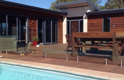 Mapua House | Stunning Bed and Breakfast on water edge