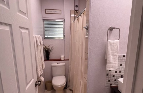 Belize City Condo | Stunning Belizean 1 Bd Condo w/Parking, AC, & wifi