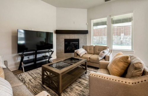 Fate House | Stunning Brand New 5-Bedroom Rental with Modern Amenities