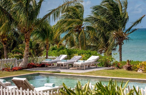 Cliffdwellers Villa | Stunning Caribbean Villa with Direct Beach Access and Spectacular Ocean Views