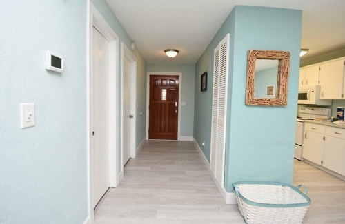 Palm Harbor House | Stunning Fenced Home with Heated Pool & Hot Tub