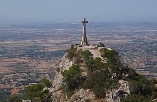 Cala Marcal Apartment | Stunning First Floor Luxury Apartment with Sea View