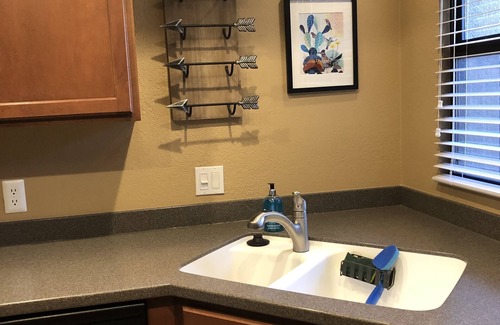 Tucson Condo | Stunning foothills location! Hike Bike Golf Relax