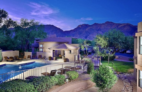 Tucson Condo | Stunning foothills location! Hike Bike Golf Relax