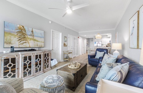 Gulf Shores Condo | Stunning Gulf Views, 10th Floor
