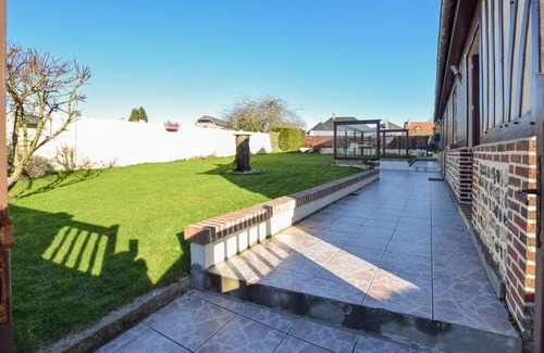 Criquetot-lʼEsneval House | Stunning home in Criquetot-l'Esneval