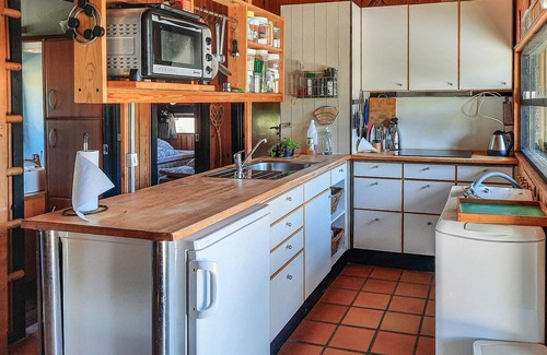 Anholt House | Stunning home in Anholt with kitchen