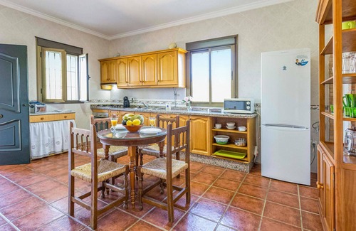 Arriate House | Stunning home in Arriate with WiFi