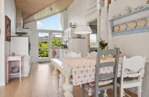 Hvidbjerg Strand House | Stunning home in Børkop
