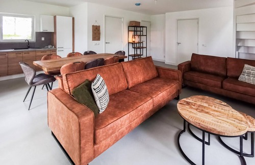 Den Oever House | Stunning home in Den Oever with WiFi