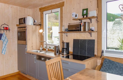 Kickenbach House | Stunning home in Lennestadt with WiFi