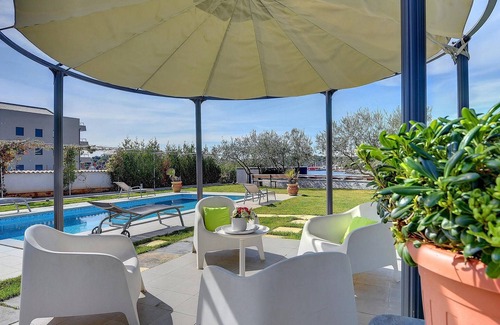 Pjescana Uvala House | Stunning home in Pula