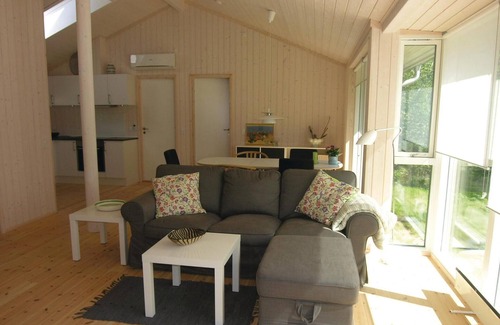 Ronne House | Stunning home in Rønne with kitchen