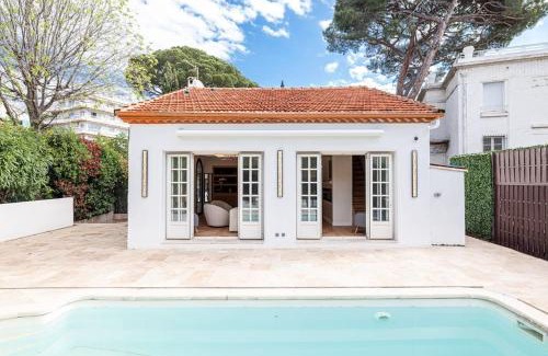 Juan-les-Pins Villa | Stunning Juan Les Pins 4 bed Villa with Pool