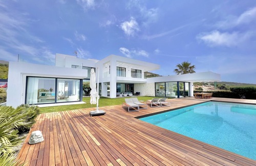 Atlanterra Villa | STUNNING LUXURY VILLA IN PLAYA DE LOS ALEMANES | 6 PAX