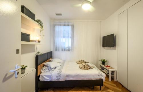 Netanya Apartment | Stunning Modern Studio in Netanya minutes from the beach with Shelter by Sea N' Rent