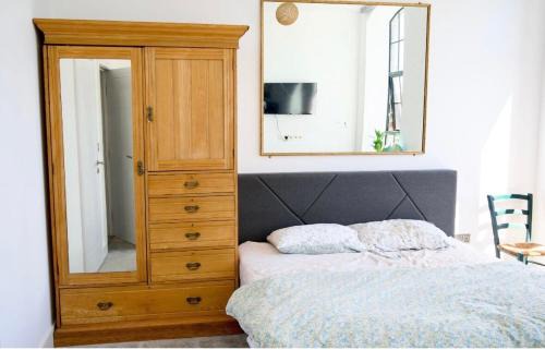 Easton Apartment | Stunning new rustic townhouse