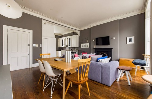 Pembridge Apartment | Stunning Notting Hill Apartment
