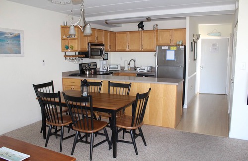 Rehoboth Beach Condo | Stunning Ocean View!