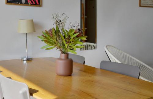 Cape Town City Centre Apartment | Stunning one bedroom in the CBD