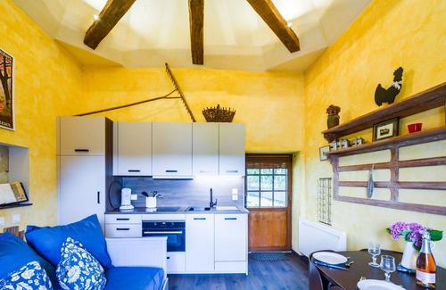 Chissay-en-Touraine House | Stunning private villa for 3 guests with WIFI, TV, terrace and panoramic view