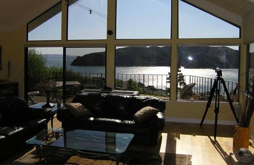 Belvedere Tiburon House | Stunning Panoramic San Francisco Bay Views, easy quick ferry to Pier 39