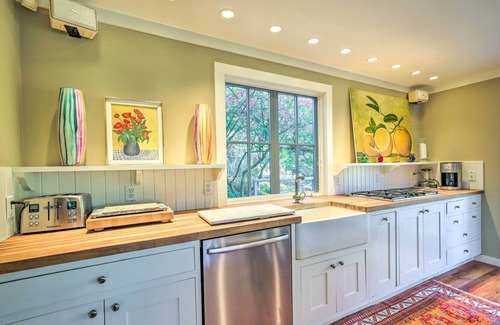 Pawling House | Stunning Pawling Retreat w/Ponds & Waterfall