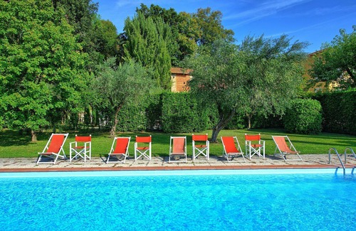 Capannori Villa | Stunning private villa with private pool, A/C, WIFI, TV, terrace and panoramic view, close to Lu.