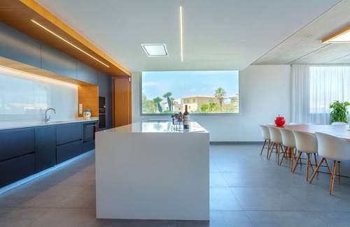 Son Baulo Villa | Stunning private villa for 18 people with A/C, WIFI, TV and patio
