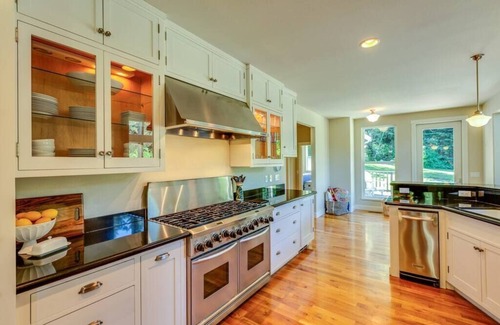 Trinidad House | Stunning, Private Oasis on 3 acres in Trinidad!